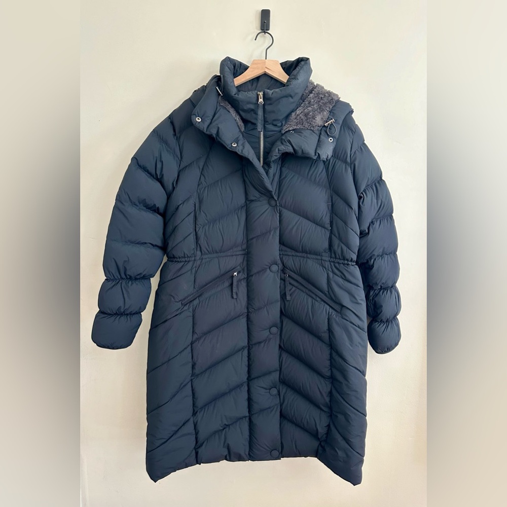 Columbia long down jacket, 1X, black